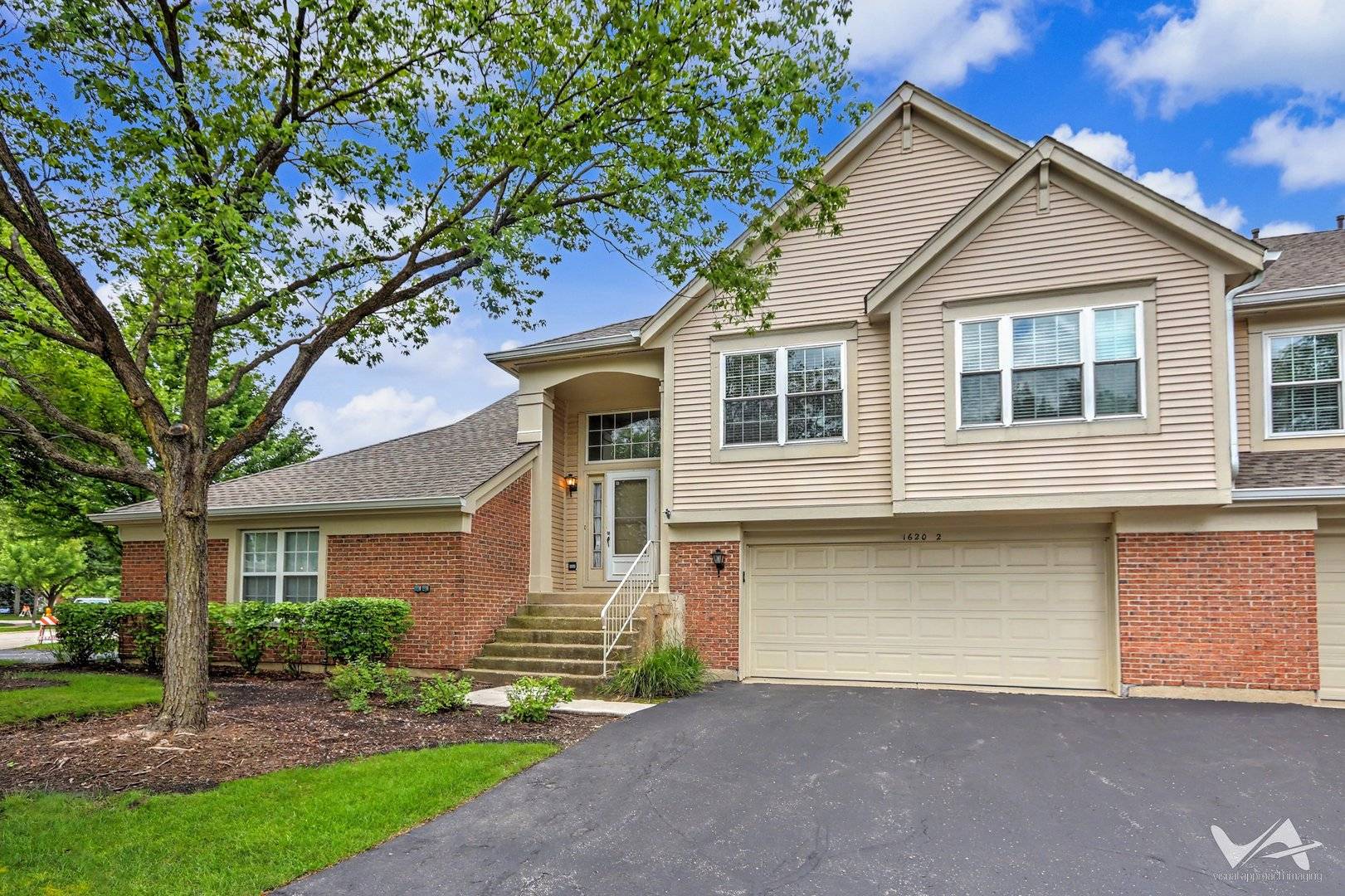 1620 COLUMBIA CIR #2, Bartlett, IL 60103