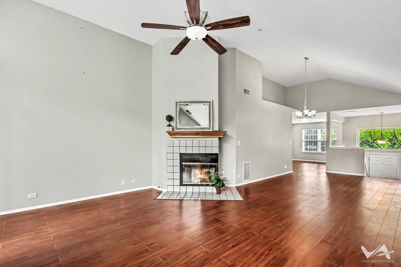 1620 COLUMBIA CIR #2, Bartlett, IL 60103