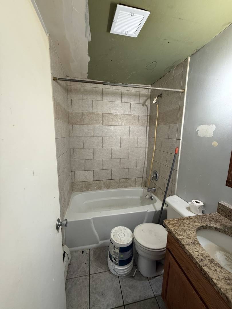 4400 W 55th ST #5, Chicago, IL 60632