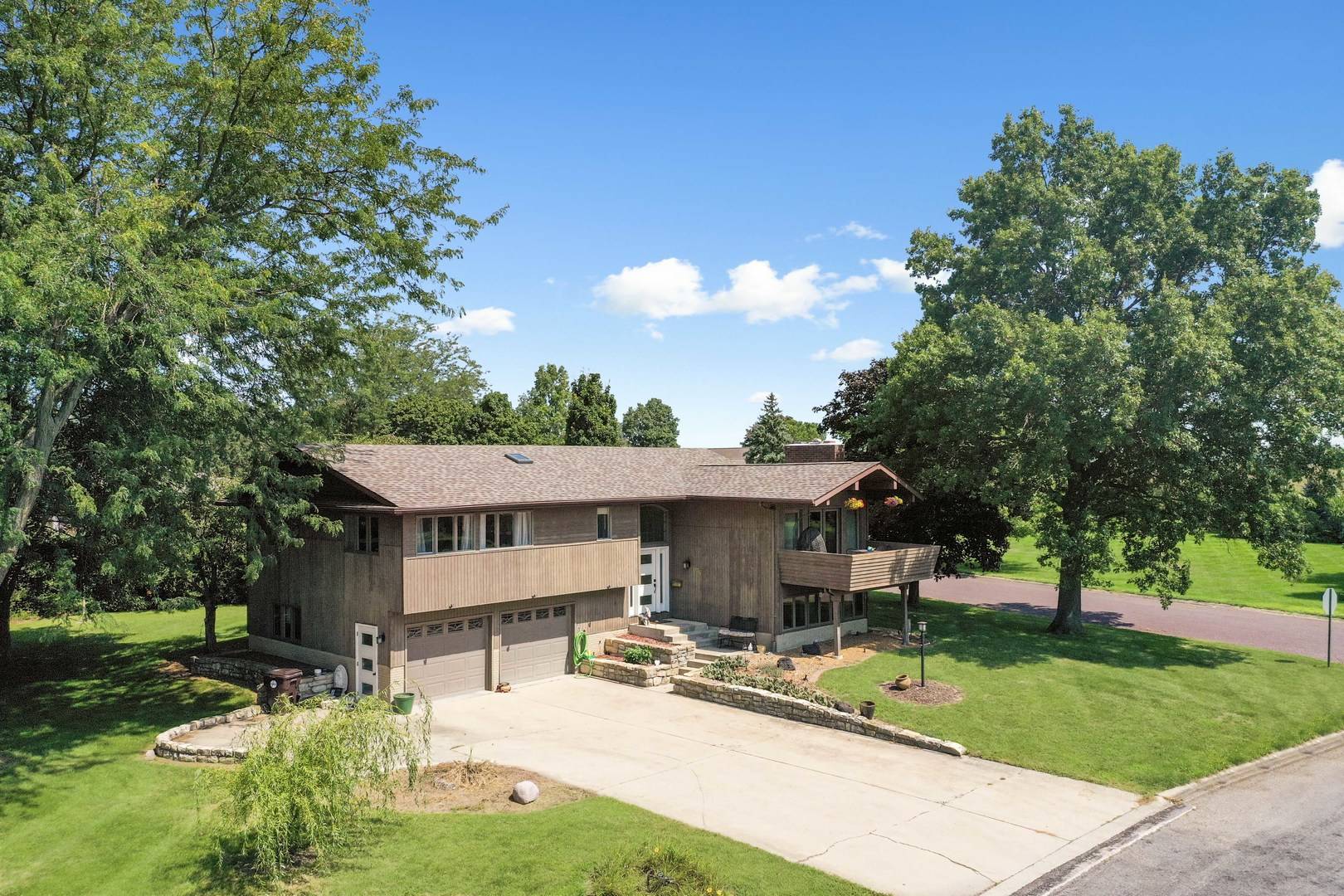 206 E Via Sistina CT, Toluca, IL 61369