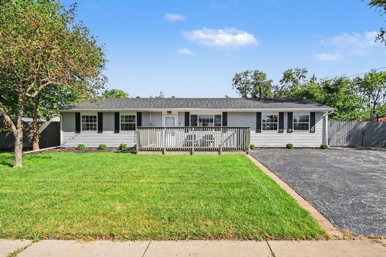 9224 Magnolia AVE, Mokena, IL 60448