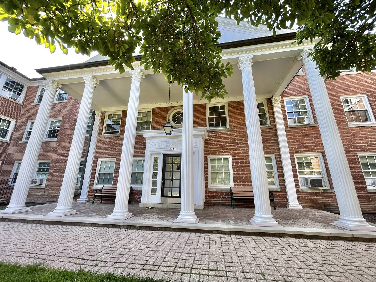 1406 Hinman AVE #3N, Evanston, IL 60201