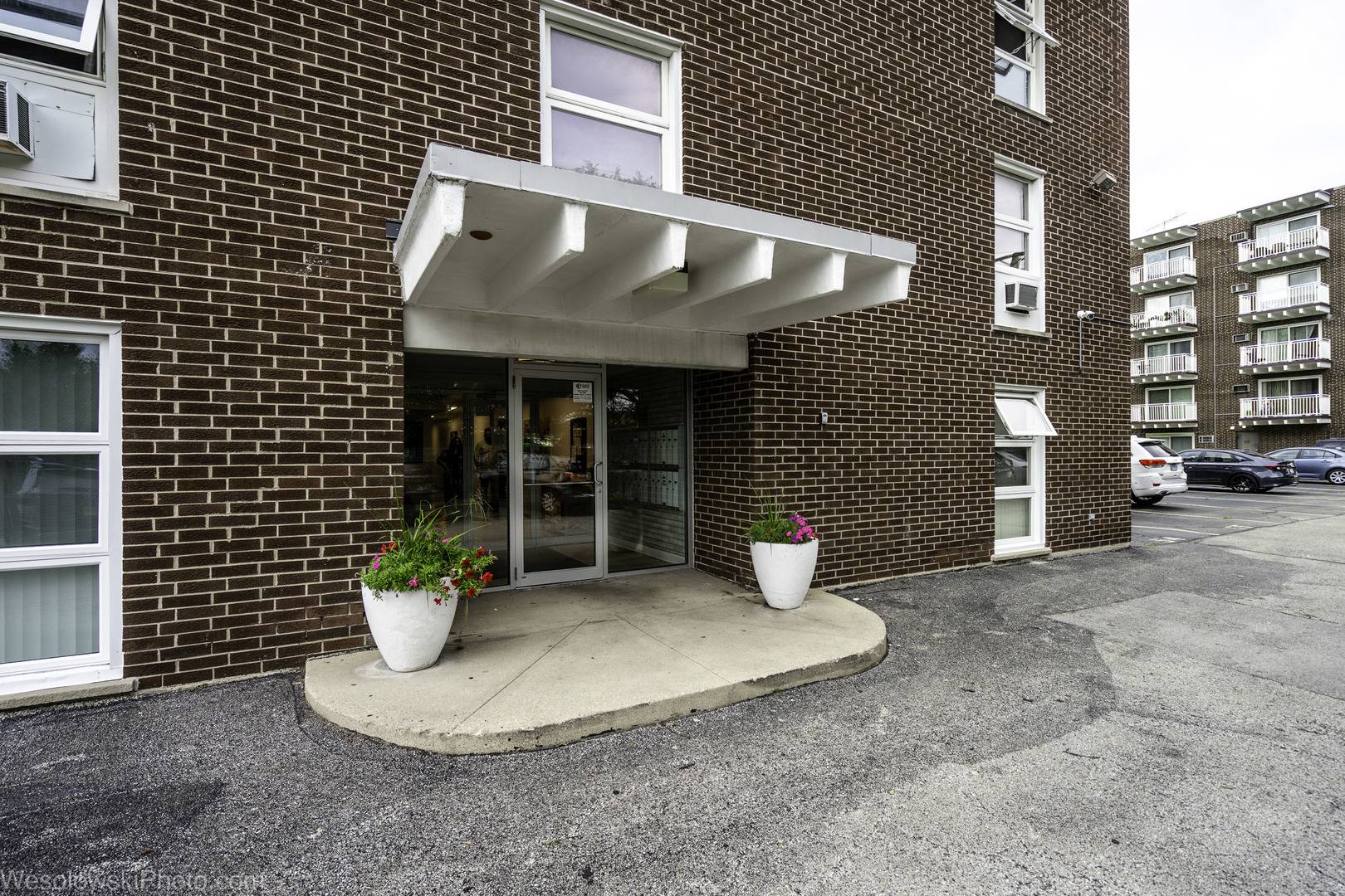 7227 W HIGGINS AVE #503, Chicago, IL 60656