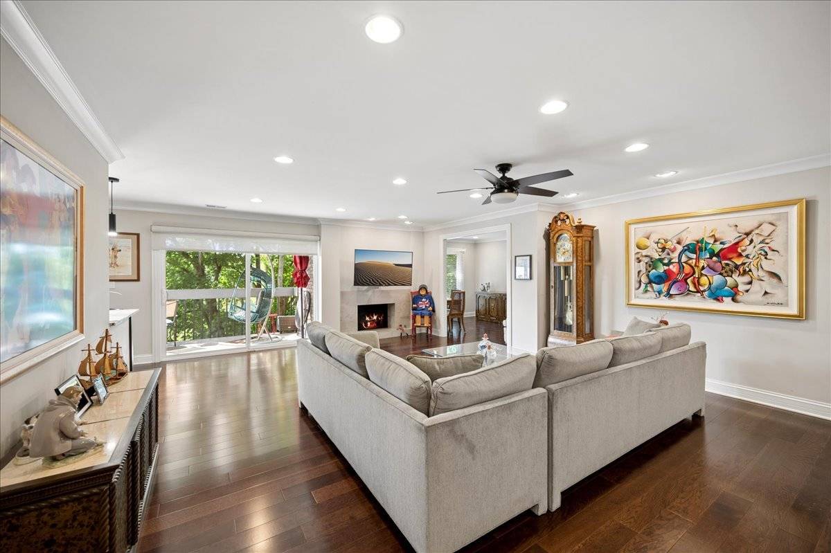 1771 Mission Hills RD #312, Northbrook, IL 60062
