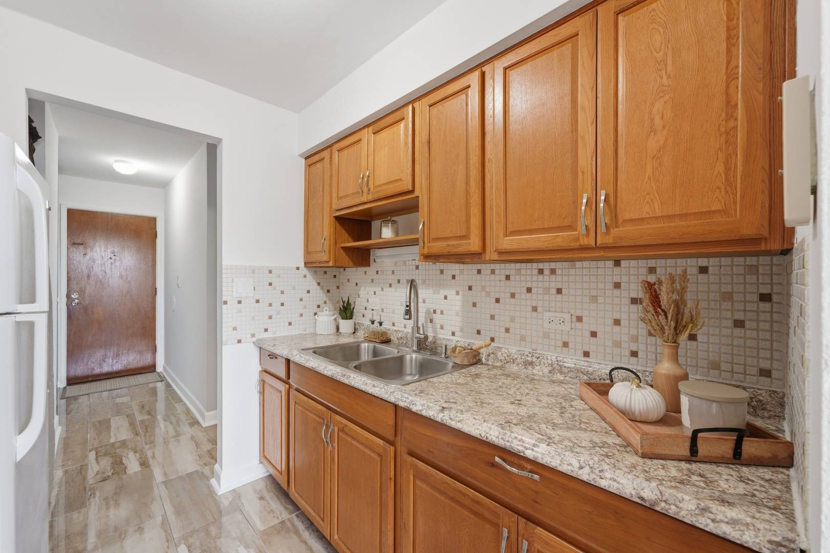 7650 W Altgeld ST #305, Elmwood Park, IL 60707