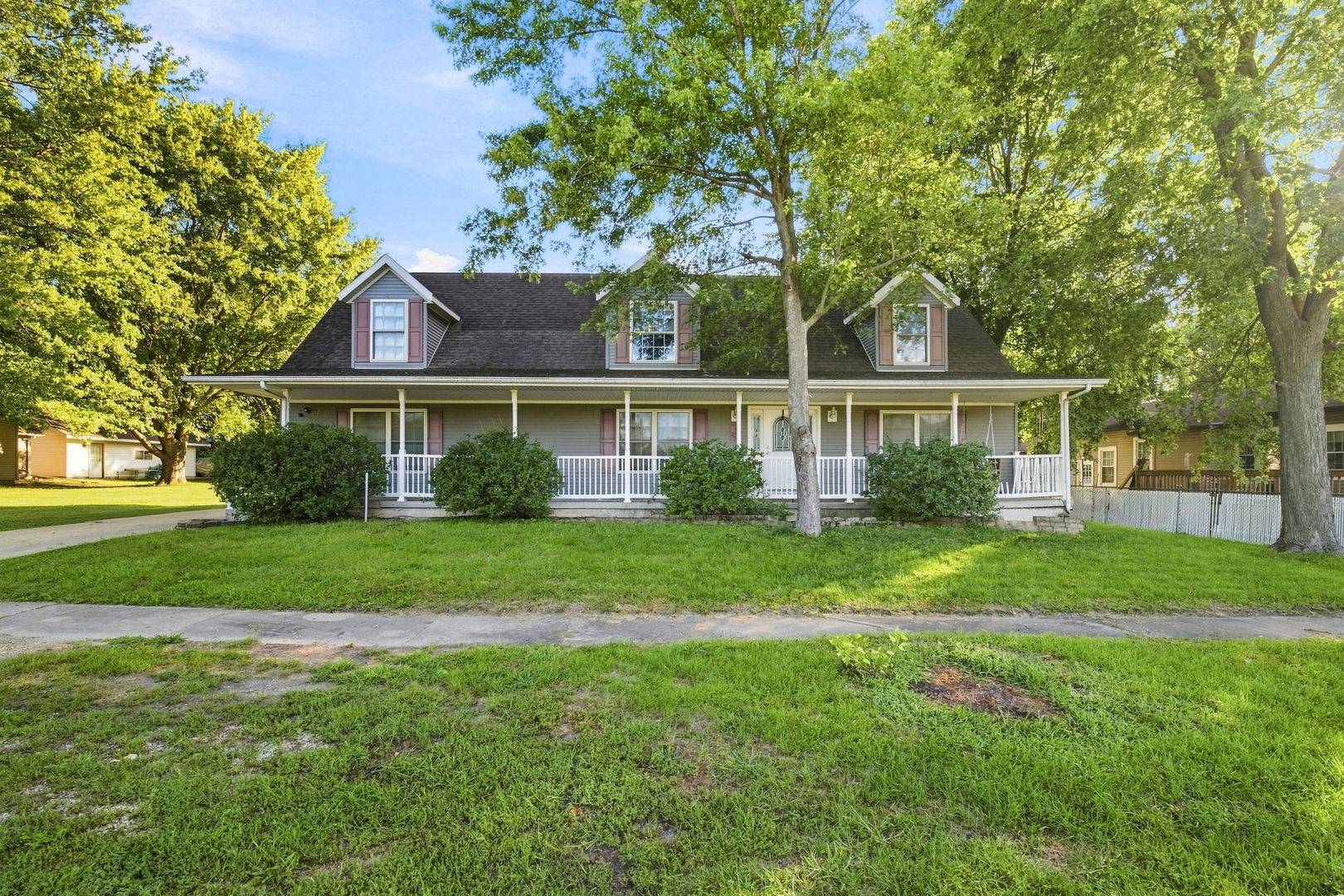 415 E Hamilton ST, Odell, IL 60460