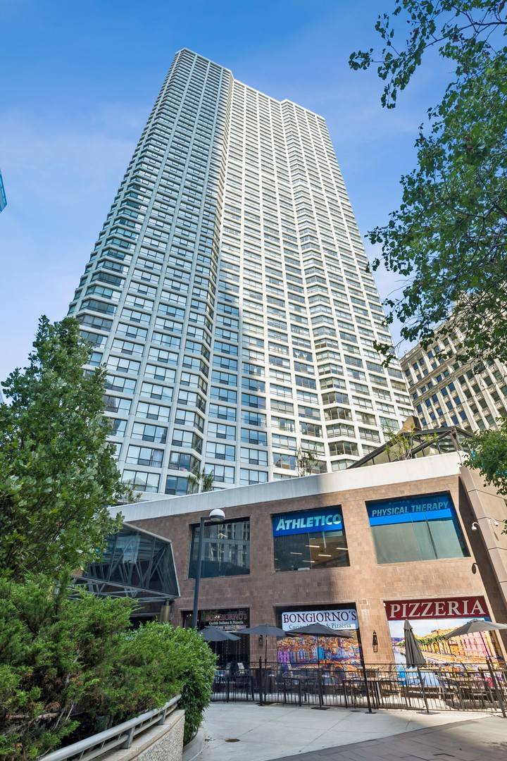 405 N WABASH AVE #3403, Chicago, IL 60611