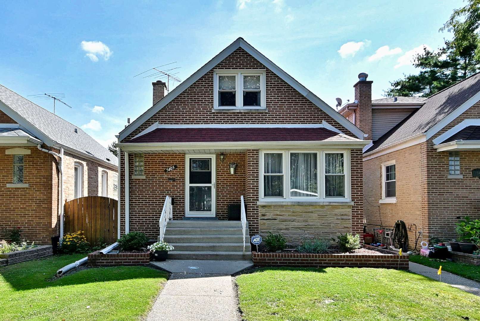 5405 N MULLIGAN AVE, Chicago, IL 60630