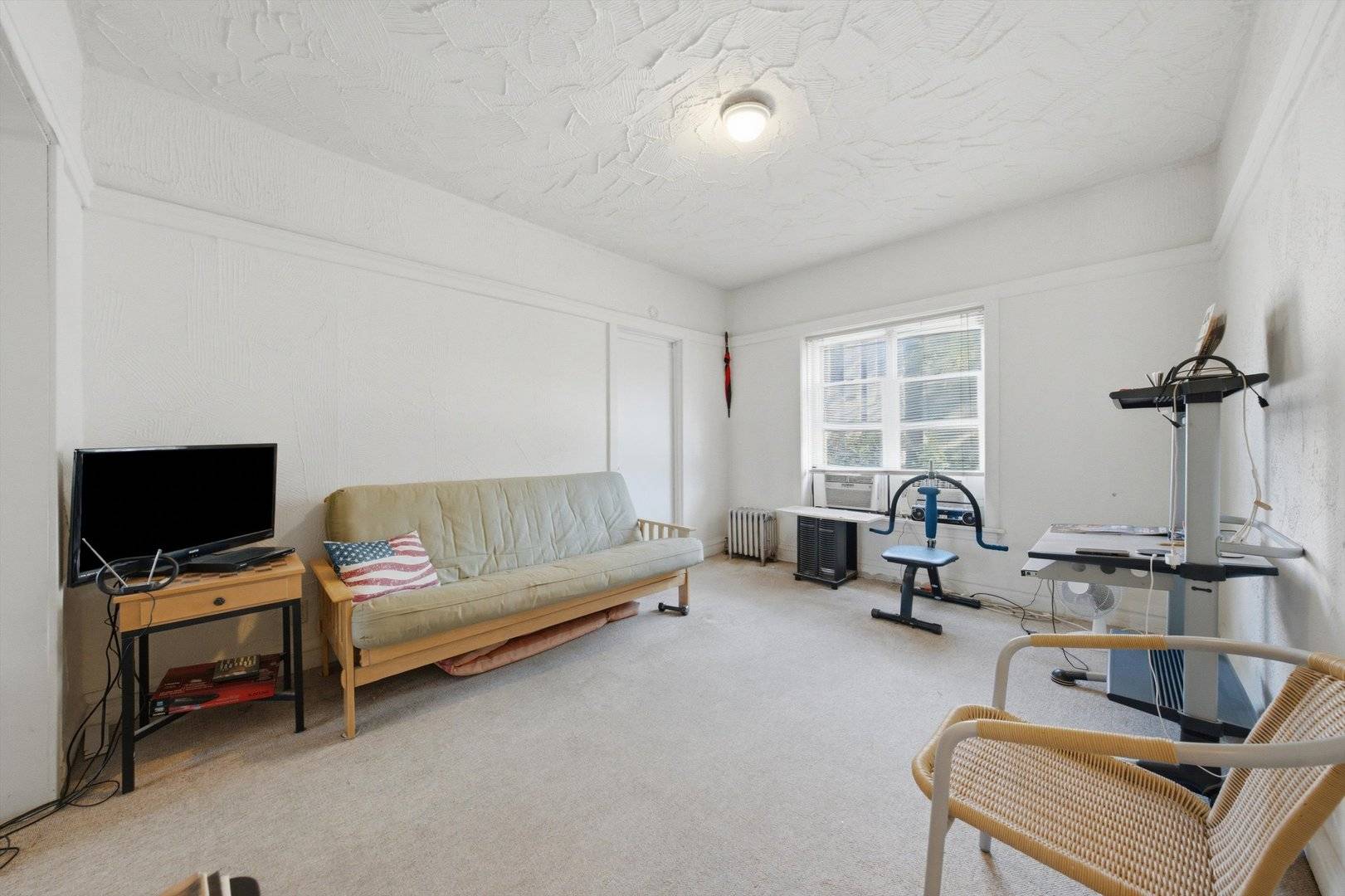 955 E 61st ST #1, Chicago, IL 60637