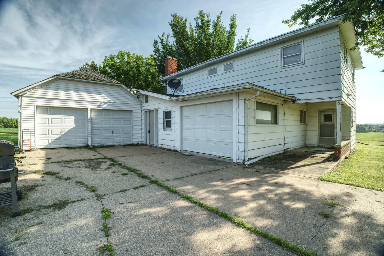 3114 S Rush Creek RD, Stockton, IL 61085