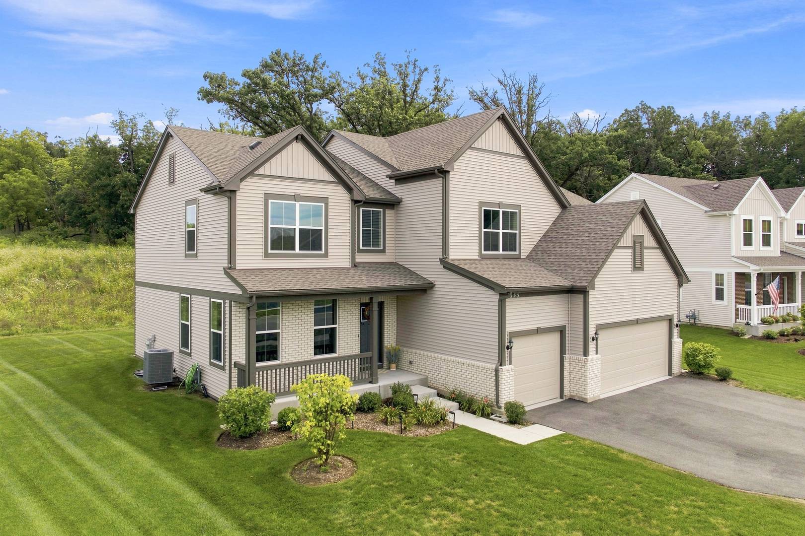1133 Brighton CIR, Crystal Lake, IL 60012
