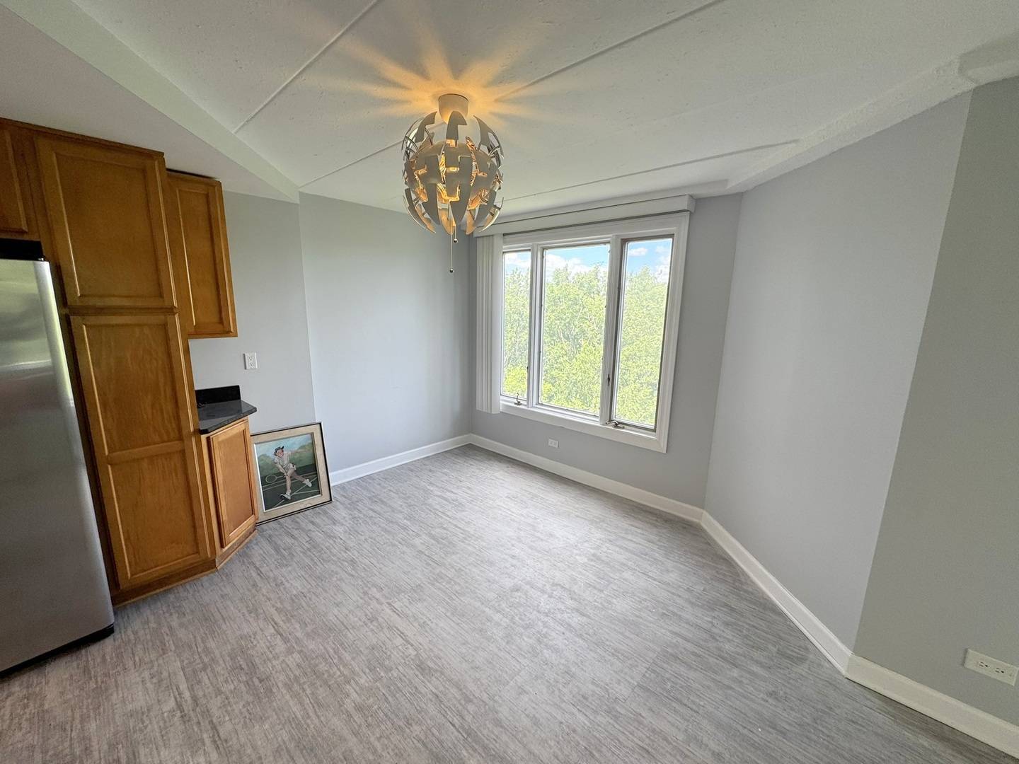 1 Renaissance PL #617, Palatine, IL 60067