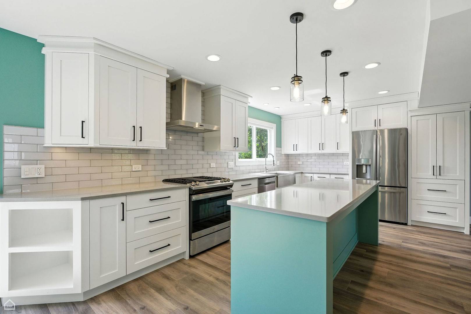 10167 Bennington DR, Huntley, IL 60142
