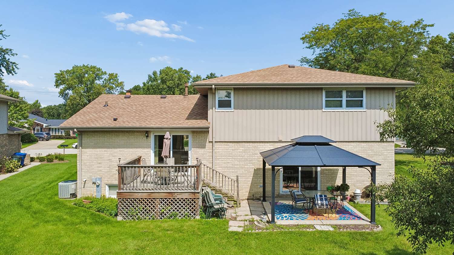 12123 Lake View DR, Orland Park, IL 60467