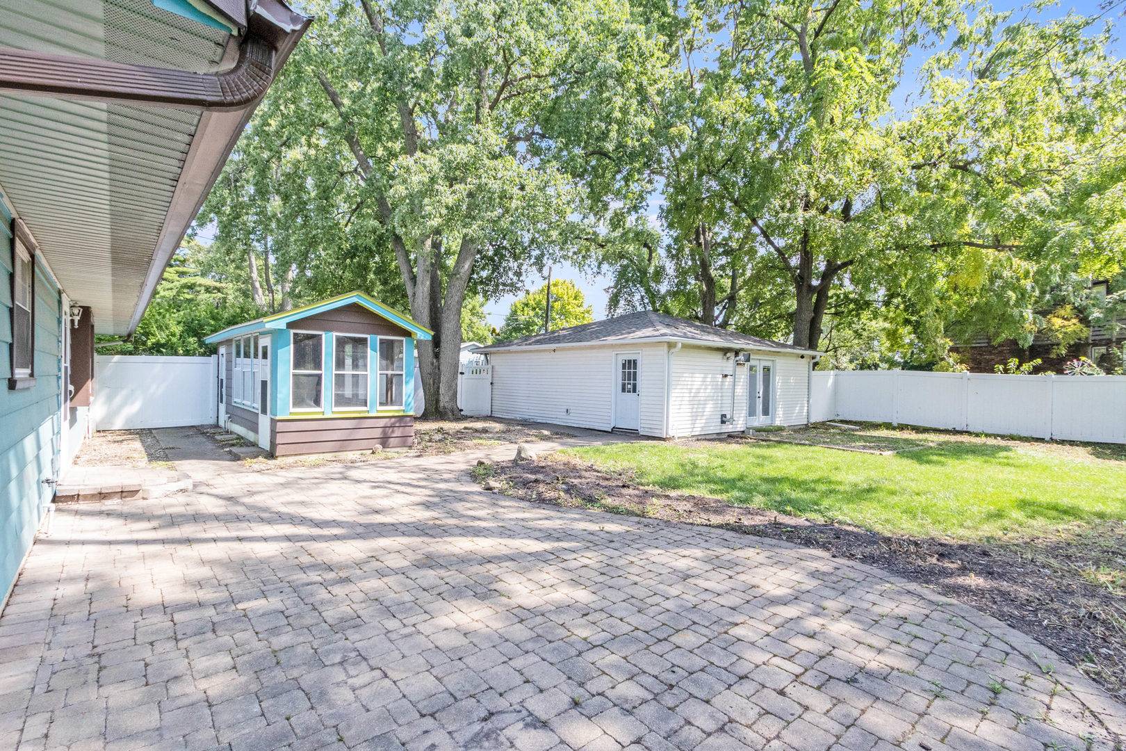 614 Berlin AVE, Joliet, IL 60435