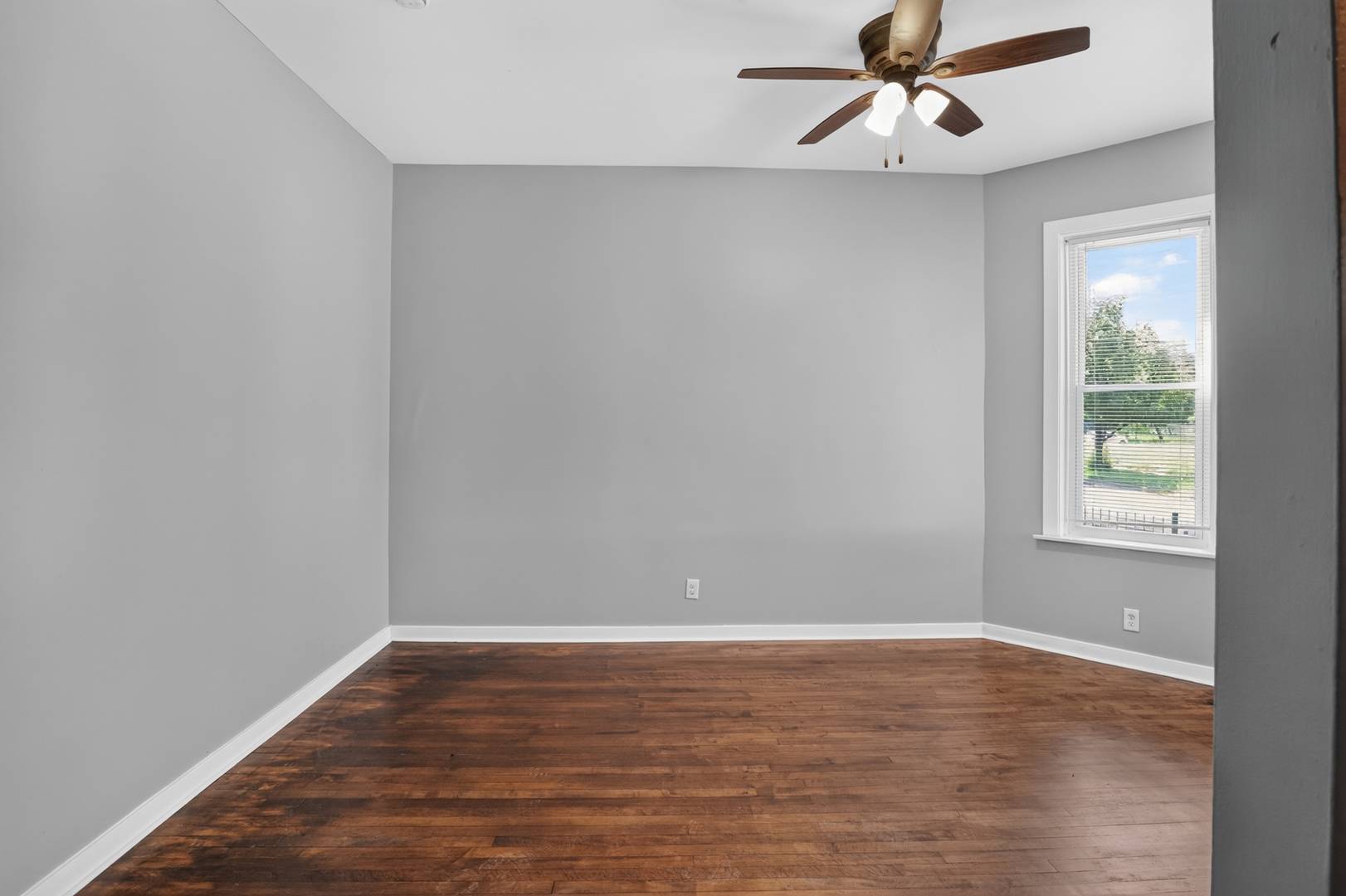 1541 S Tripp AVE, Chicago, IL 60623