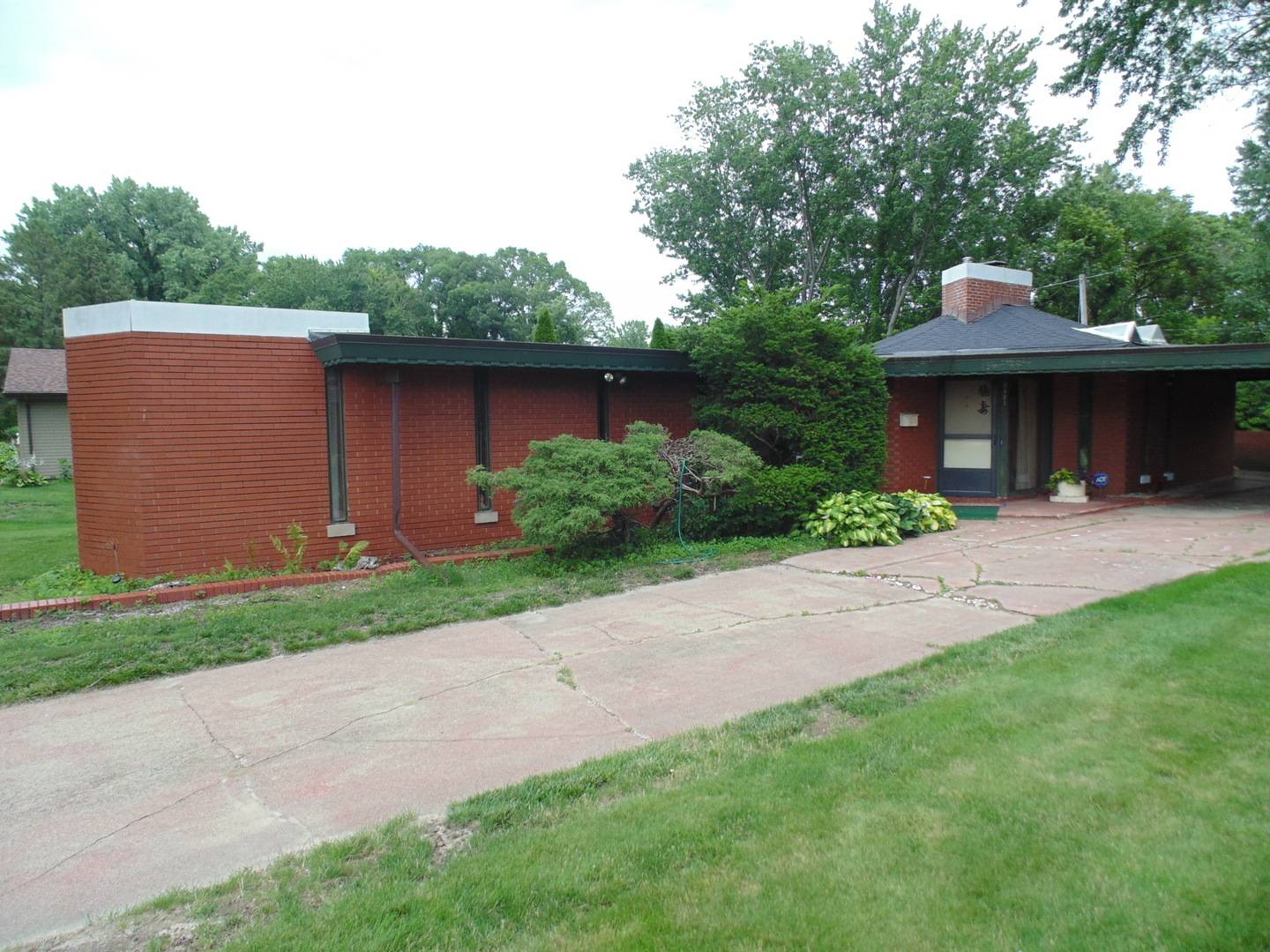 3421 Shelby ST, Hobart, IN 46342