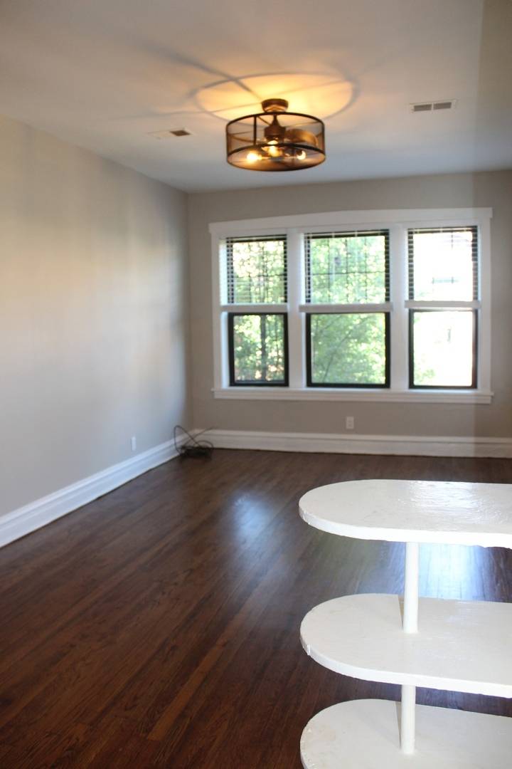 5024 N Winthrop AVE #3W, Chicago, IL 60640