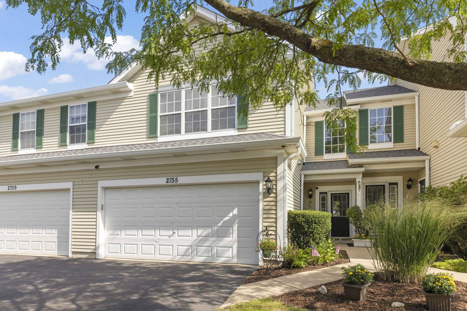 2755 Mcclennan CT, Naperville, IL 60563