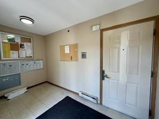 510 Cunat BLVD #2D, Richmond, IL 60071