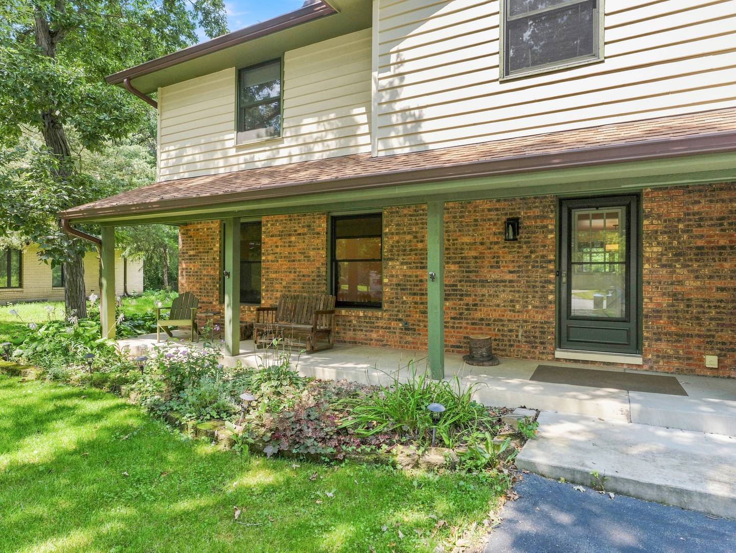 20 Arthur CT, Crete, IL 60417