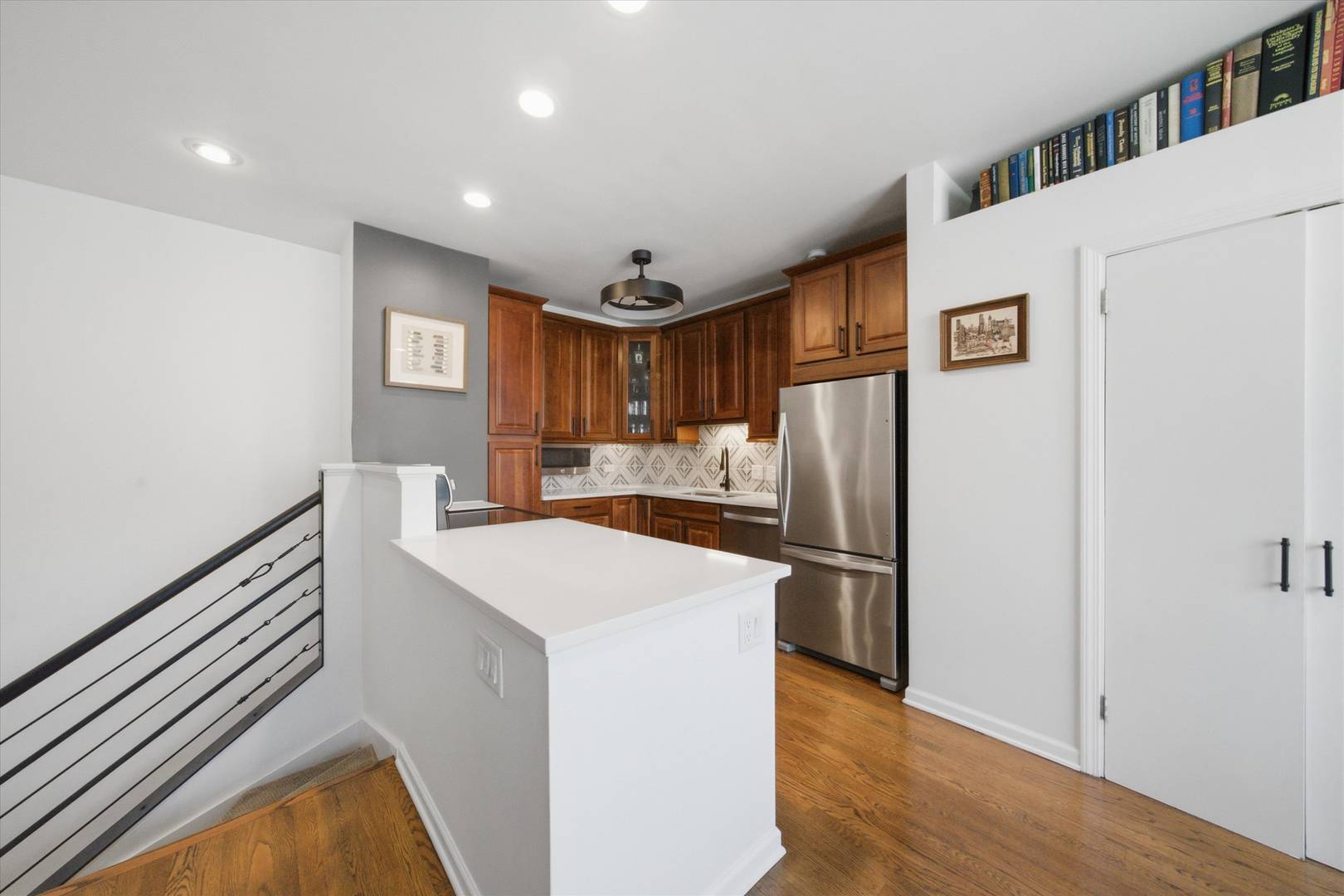 2343 N Greenview AVE #105, Chicago, IL 60614