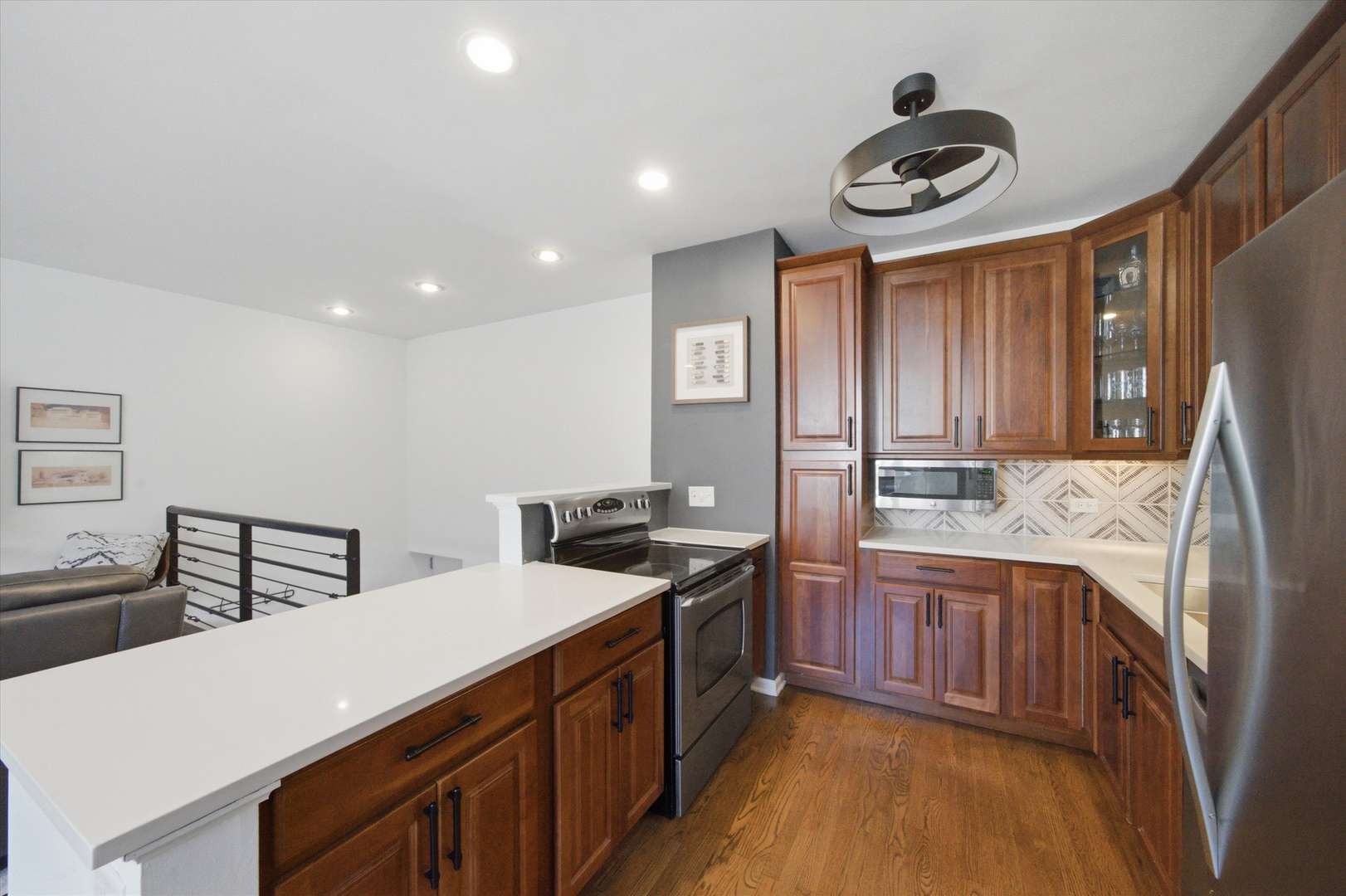 2343 N Greenview AVE #105, Chicago, IL 60614