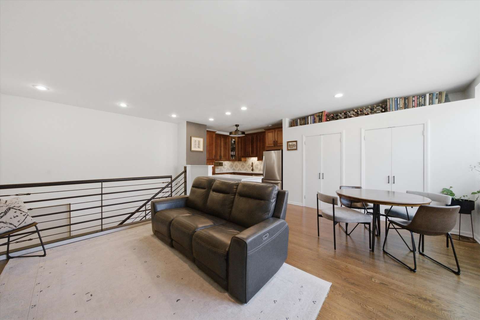 2343 N Greenview AVE #105, Chicago, IL 60614