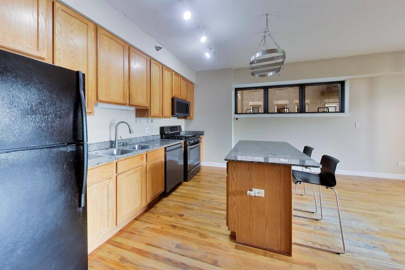 41 E 8th ST #904, Chicago, IL 60605