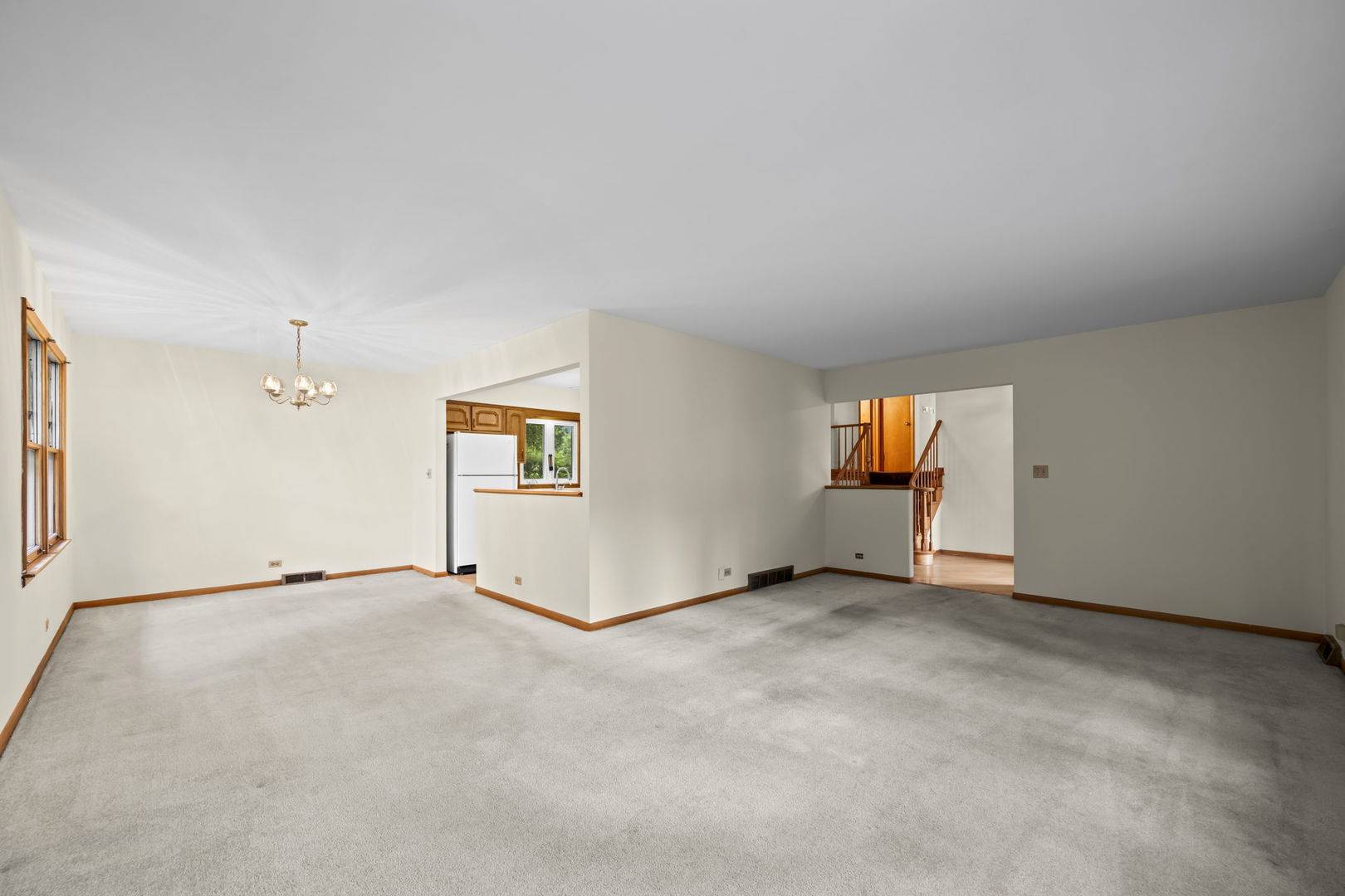 1706 E Euclid AVE, Arlington Heights, IL 60004