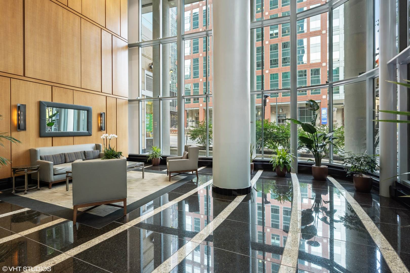 345 N LaSalle ST #1505, Chicago, IL 60654