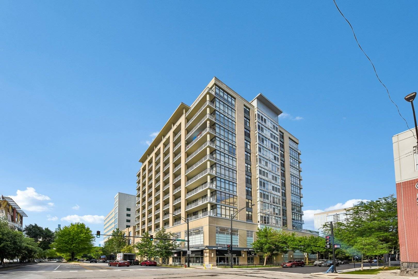 212 E Cullerton ST #409, Chicago, IL 60616