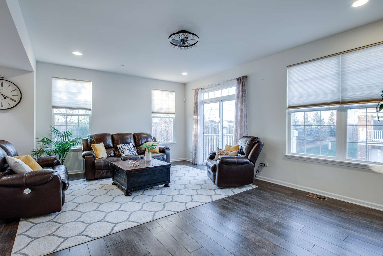 4477 Monroe CT, Naperville, IL 60564