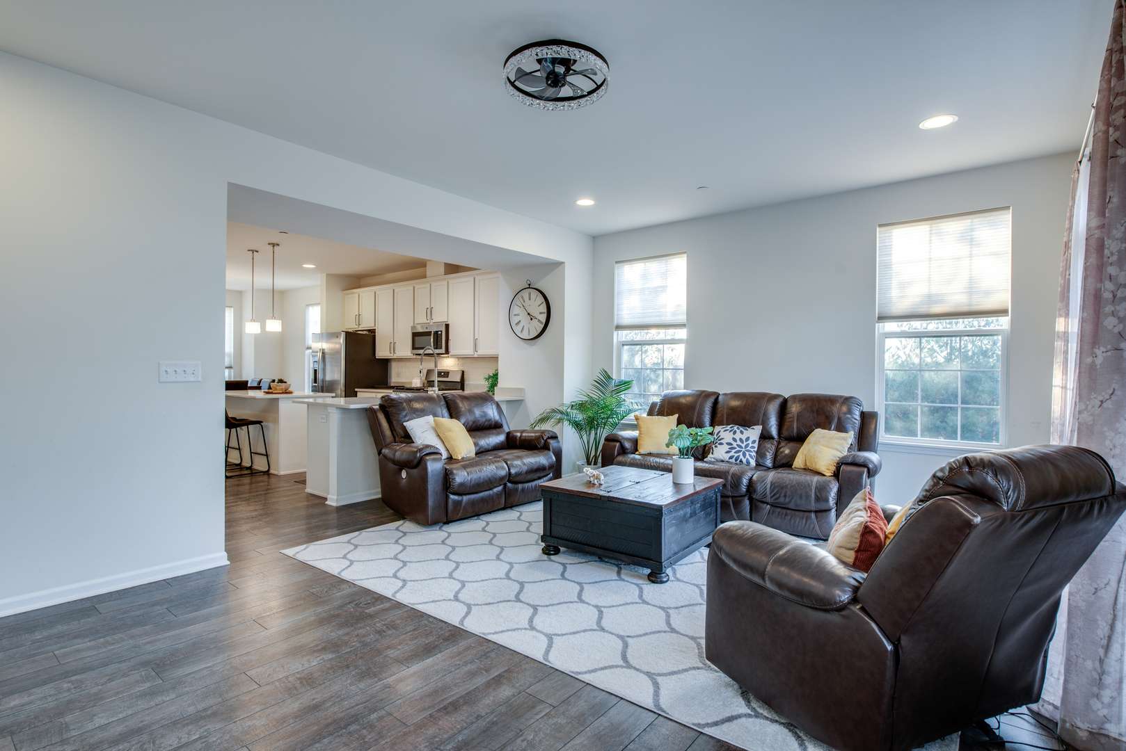 4477 Monroe CT, Naperville, IL 60564