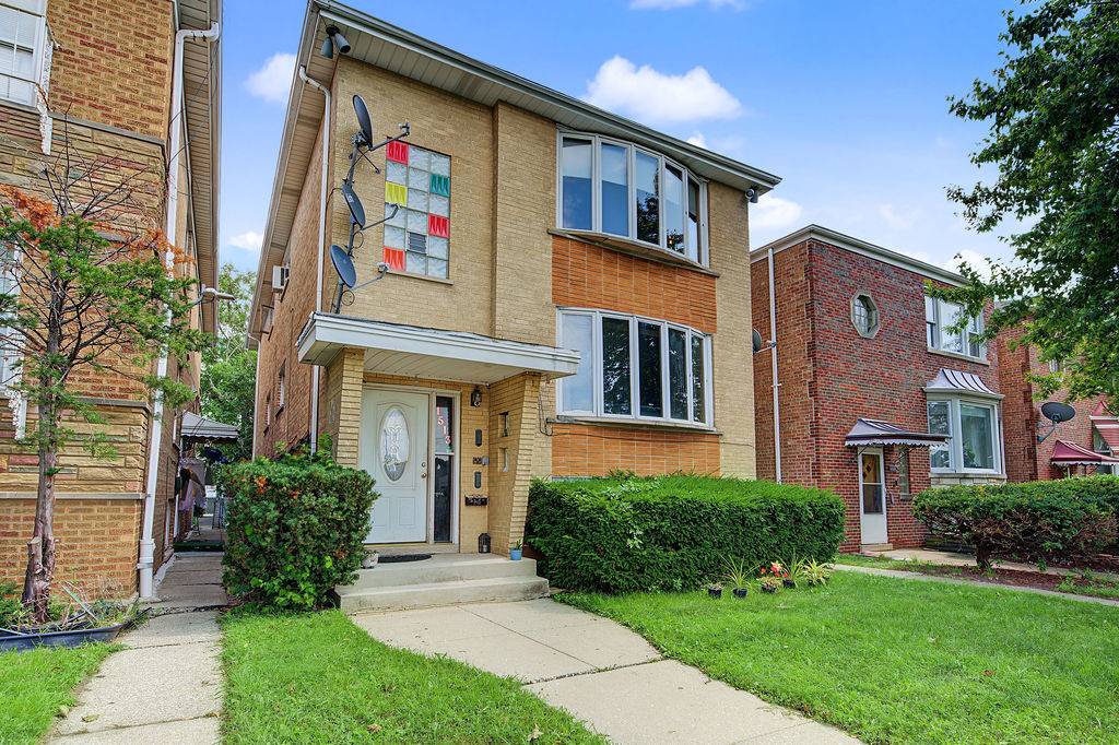 1513 Maple AVE, Berwyn, IL 60402