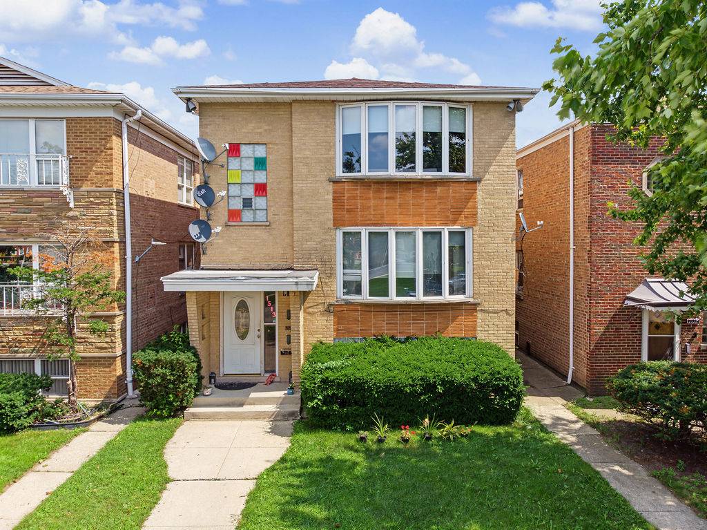1513 Maple AVE, Berwyn, IL 60402