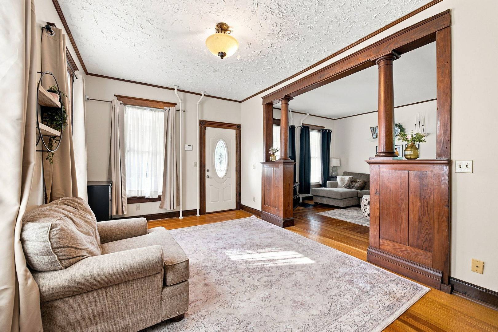 422 W Jefferson ST, Morris, IL 60450