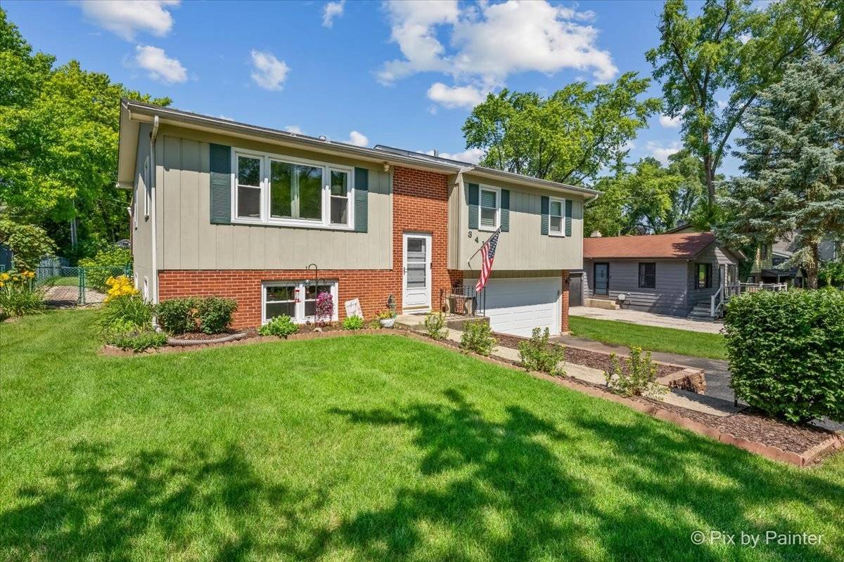 3411 Ridge RD, Island Lake, IL 60042