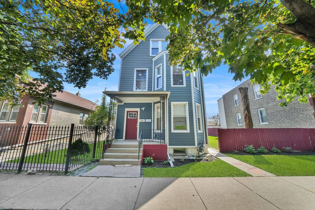 1231 S 51st CT, Cicero, IL 60804