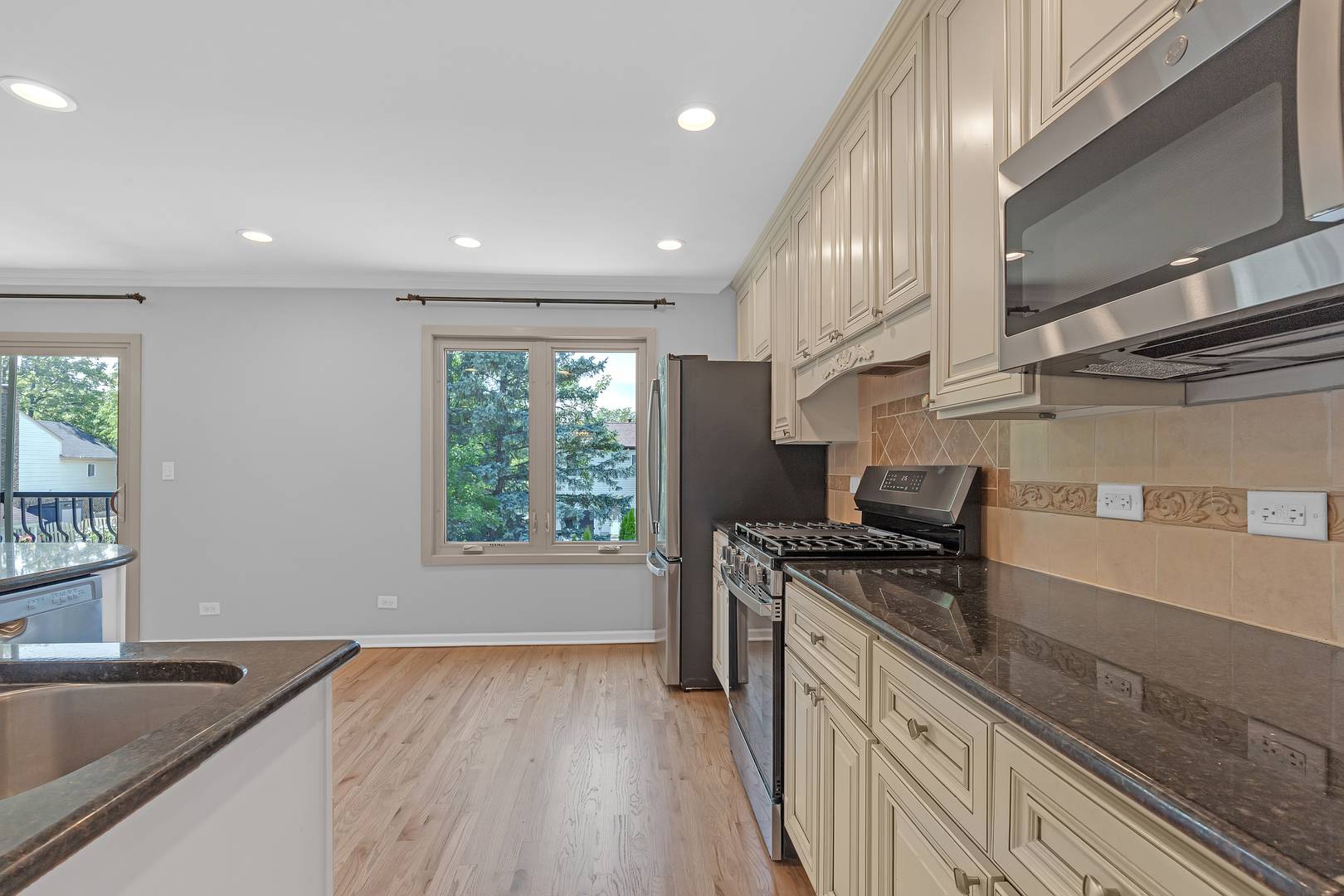112 LILAC LN, Buffalo Grove, IL 60089