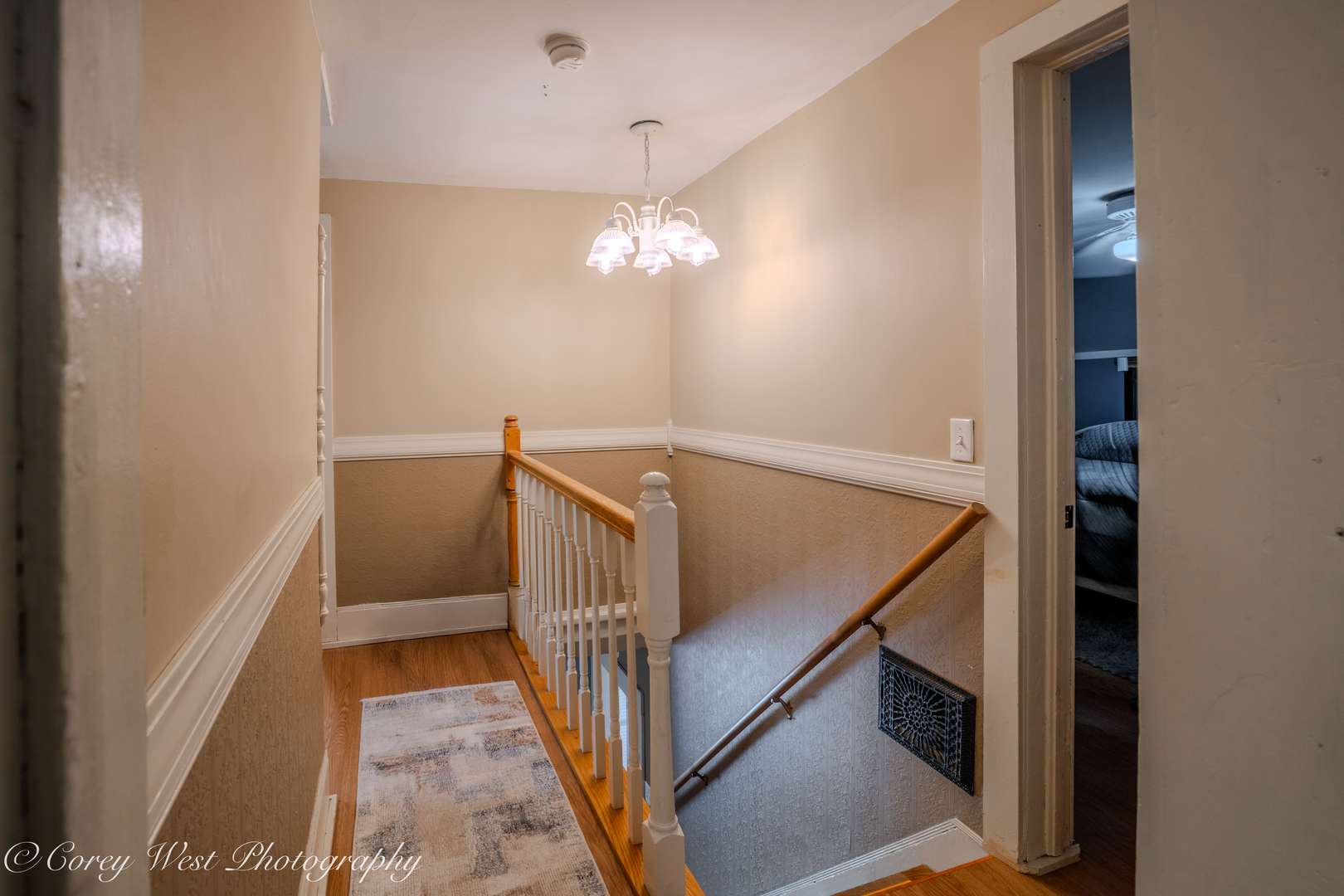 320 E High ST, Sycamore, IL 60178