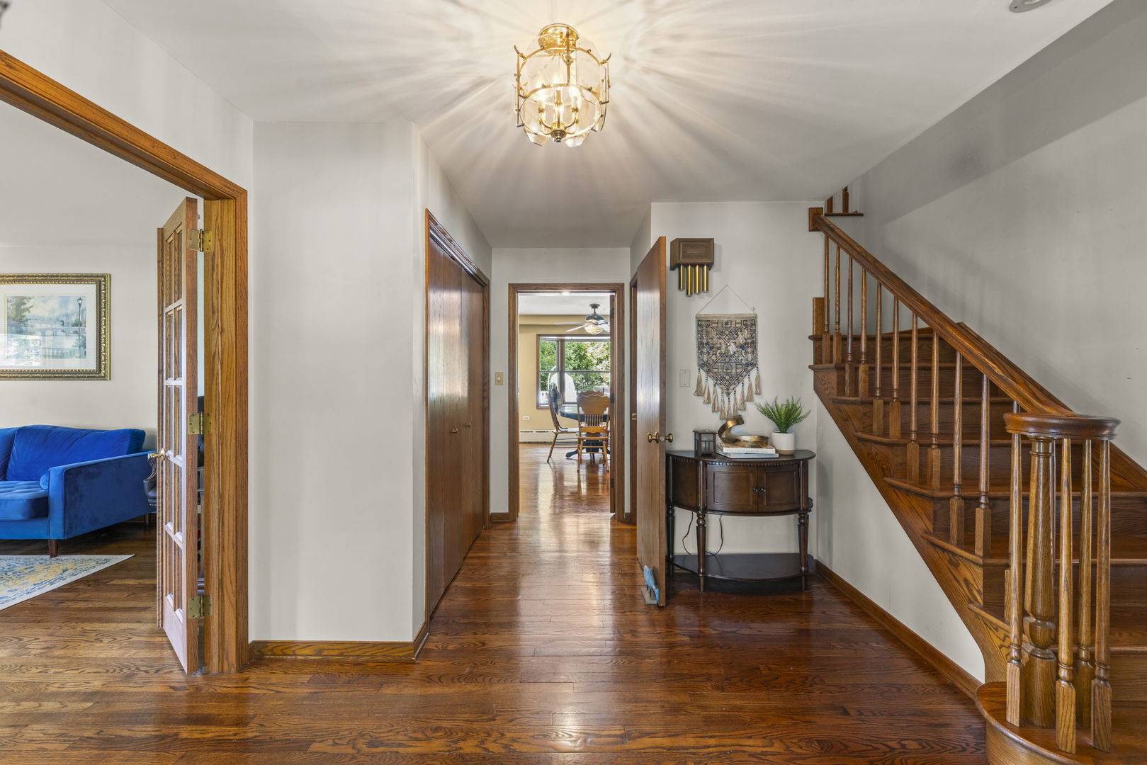 43W001 Empire RD, St. Charles, IL 60175