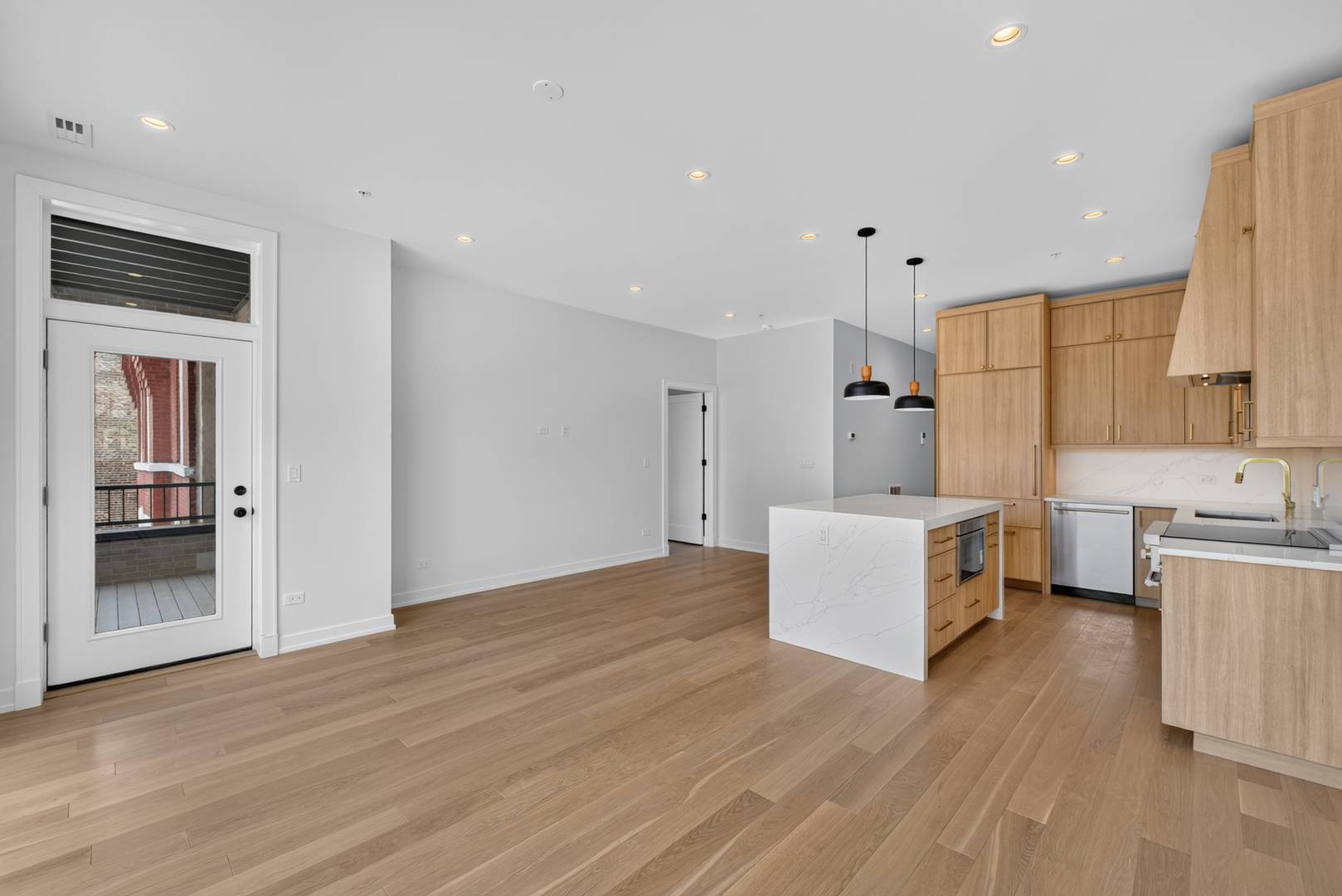 1345 W Grand AVE #2N, Chicago, IL 60642