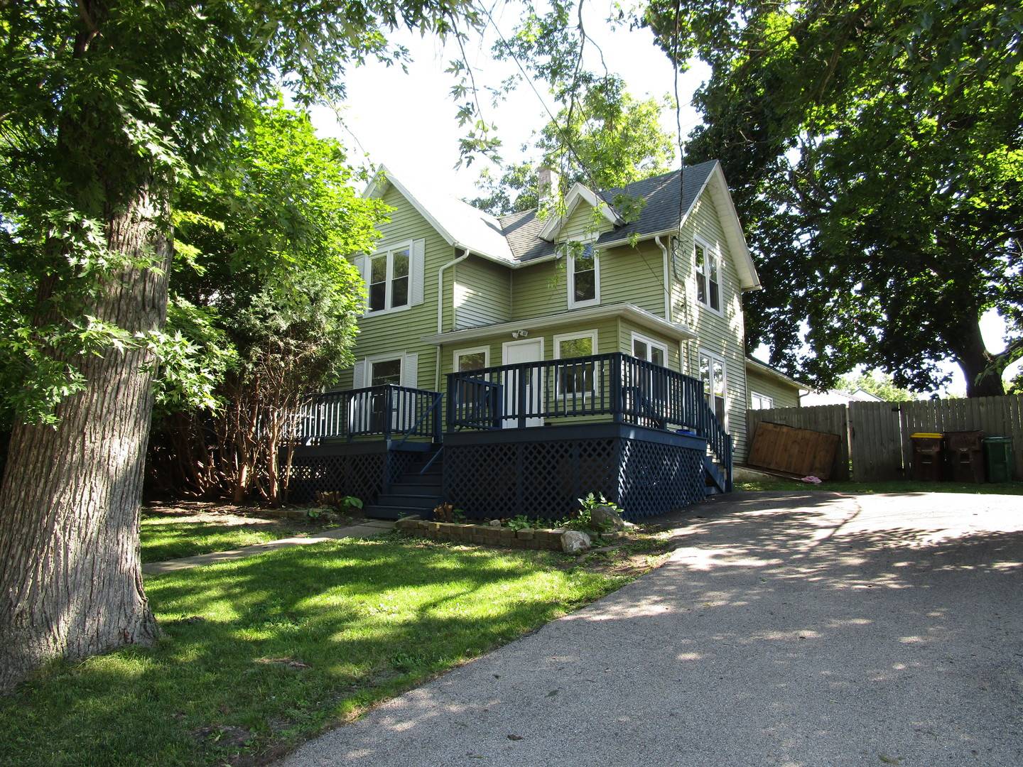 403 Garfield ST, Harvard, IL 60033