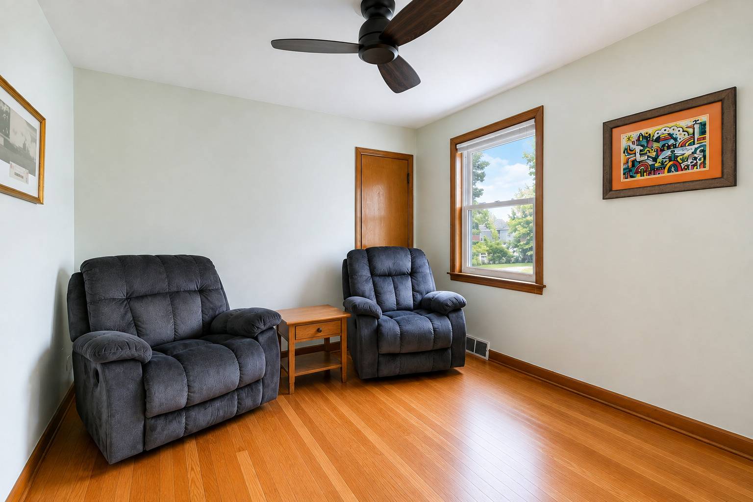 6227 N Naper AVE, Chicago, IL 60631