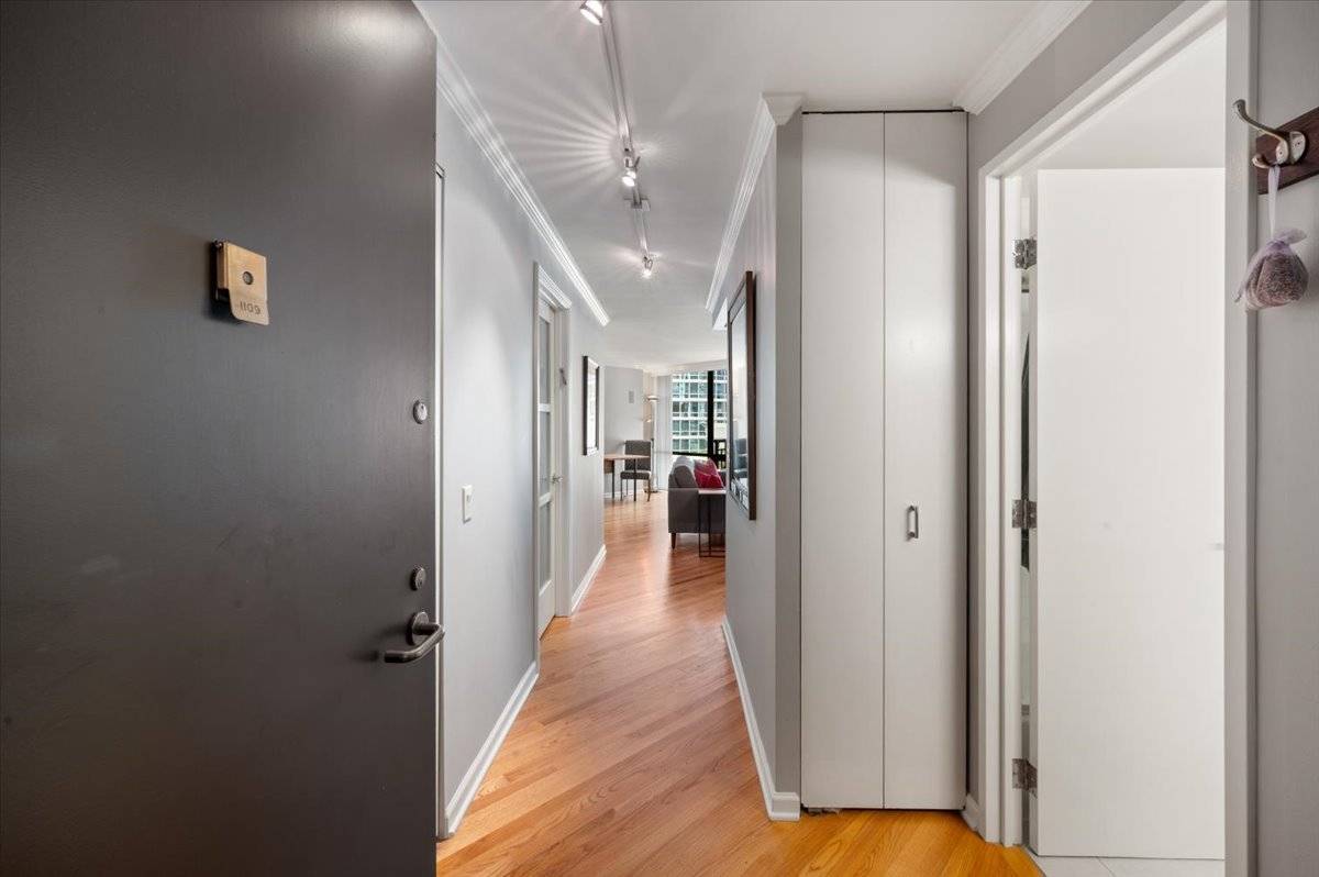 480 N MCCLURG CT #1109, Chicago, IL 60611