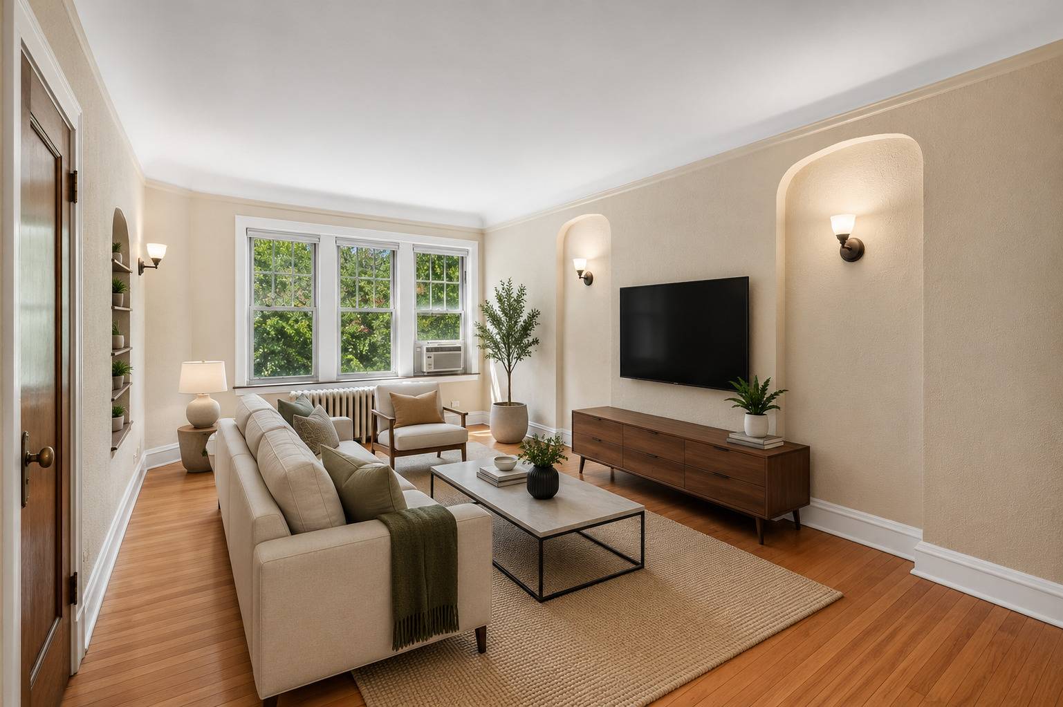 2018 W Greenleaf AVE #1F, Chicago, IL 60645