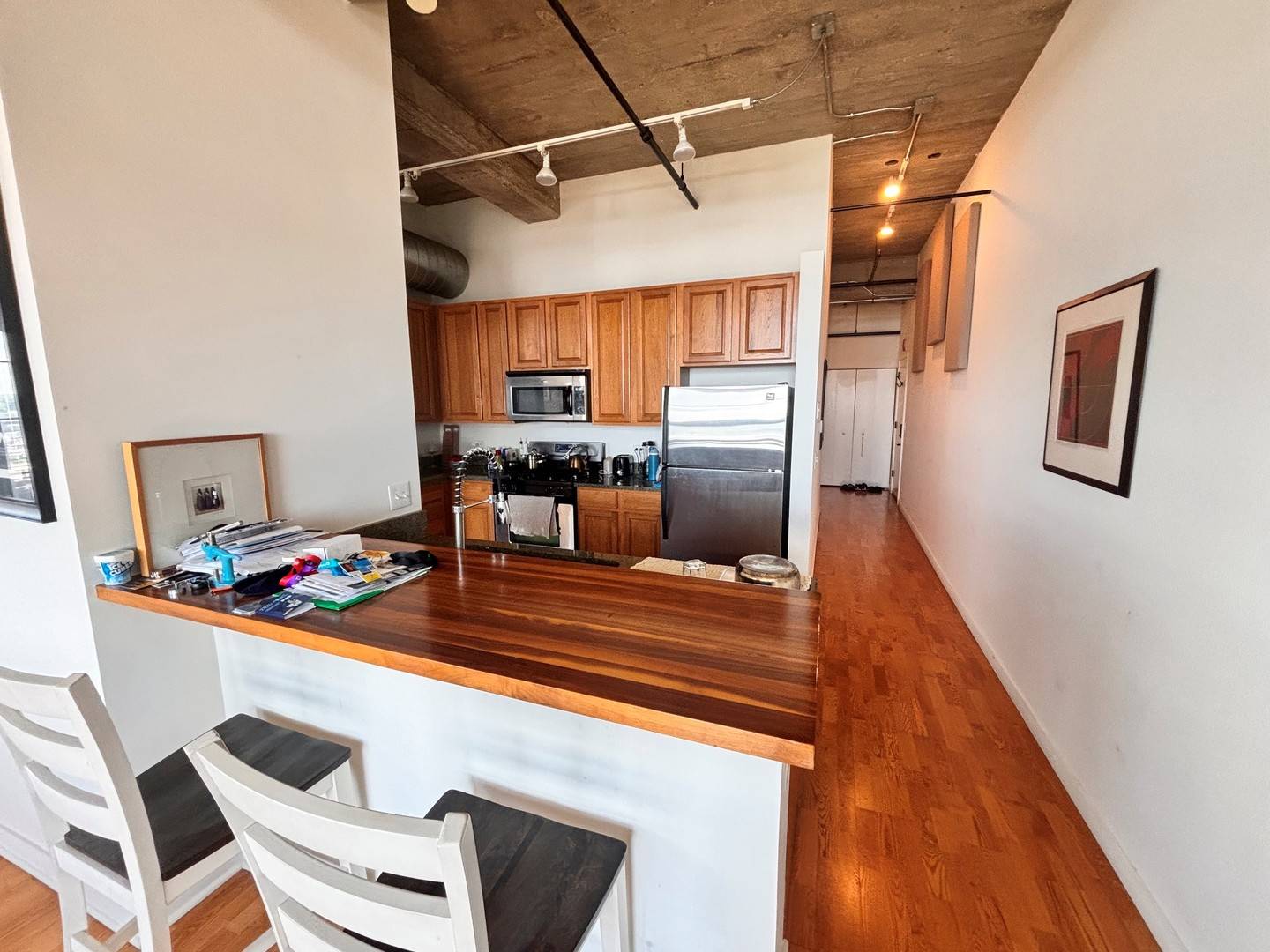 3963 W Belmont AVE #611, Chicago, IL 60618