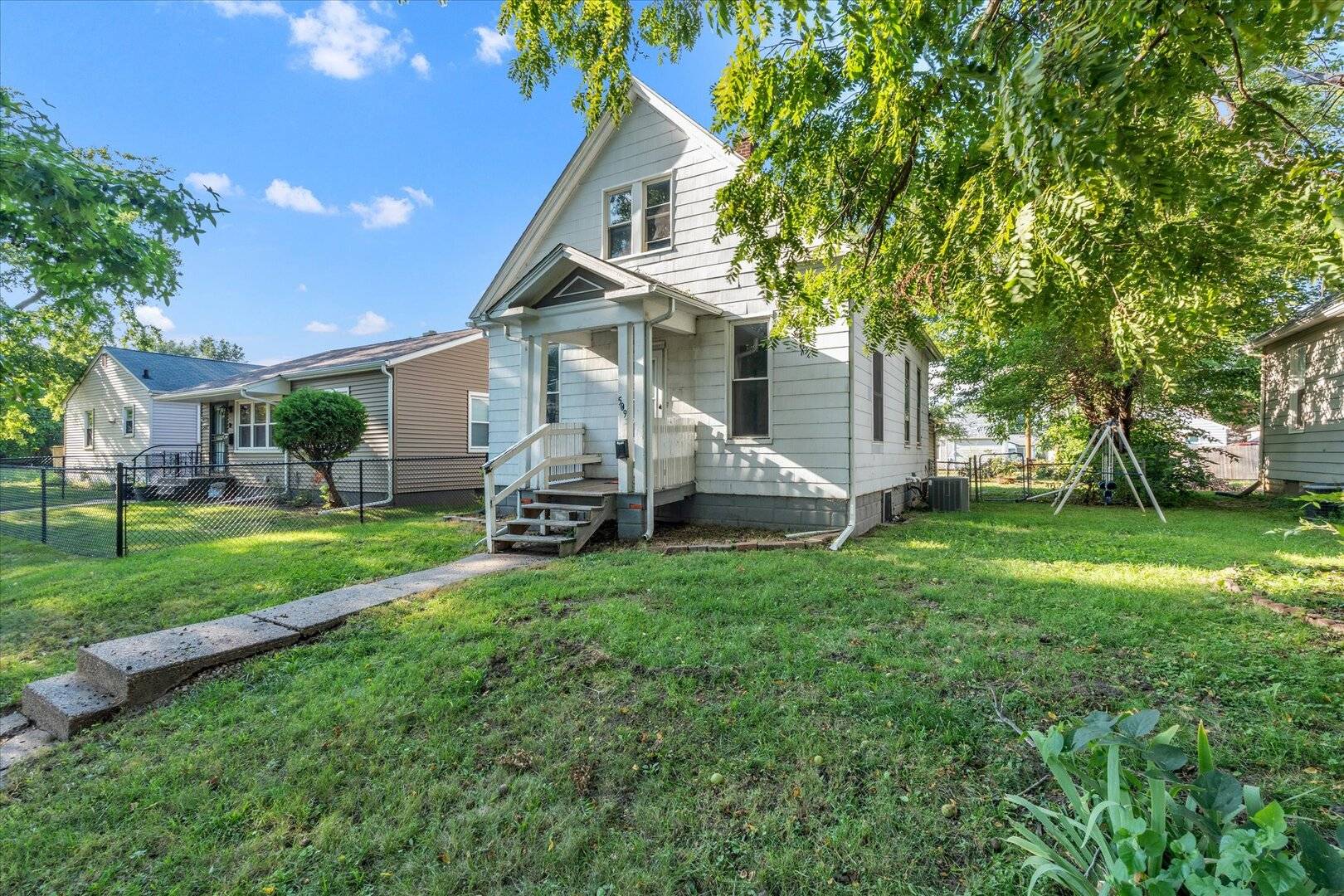 509 19th AVE, Rock Island, IL 61201