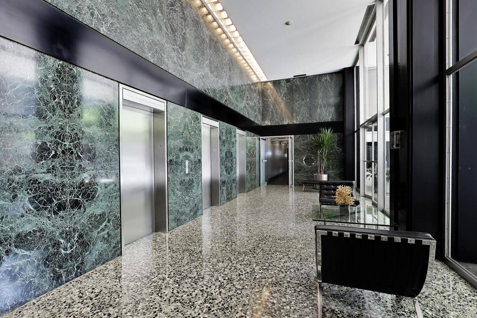 900 N LAKE SHORE DR #1610, Chicago, IL 60611